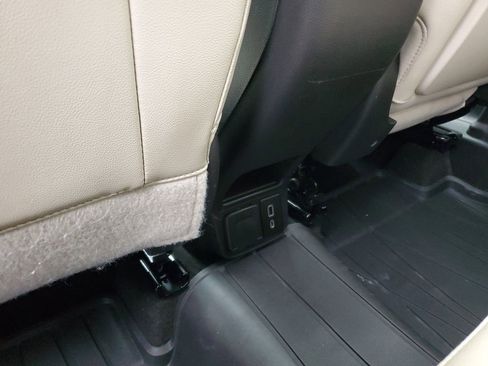 Used 2022 Buick Encore GX Essence w/ Advanced Technology Package image 31