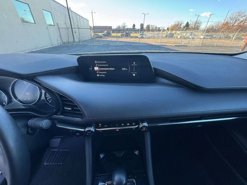 Used 2025 MAZDA MAZDA3 s image 18