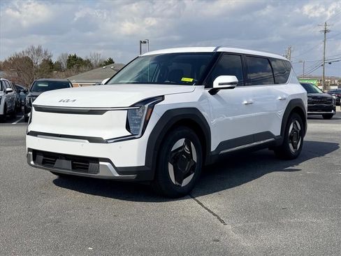 New 2026 Kia EV9 Wind image 6