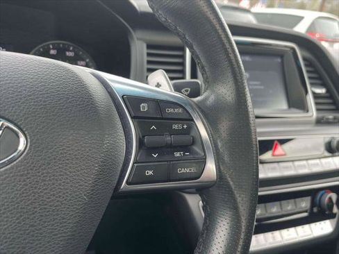Used 2018 Hyundai Sonata Sport image 22