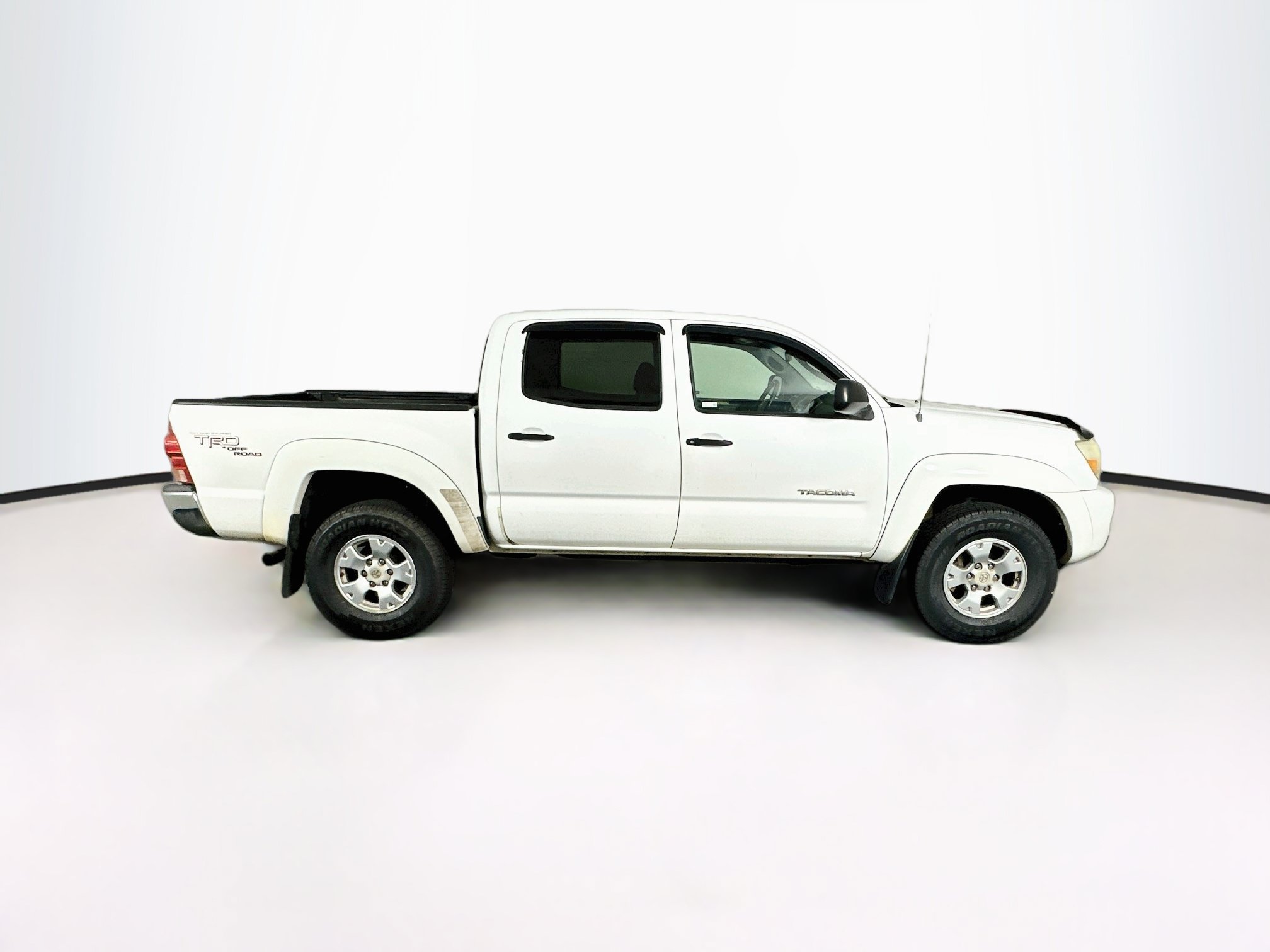 Used 2007 Toyota Tacoma PreRunner RWD image 10