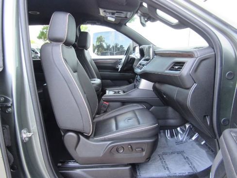 Used 2024 Chevrolet Tahoe Premier image 23