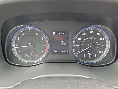 Used 2018 Hyundai Kona Limited image 12