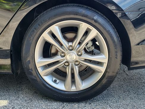 Used 2018 Hyundai Sonata Sport FWD image 9