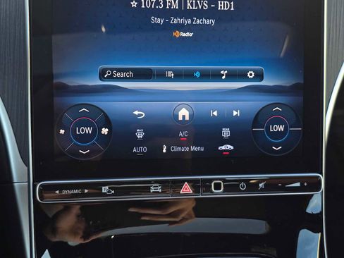 Used 2025 Mercedes-Benz C 300 4MATIC Sedan image 28