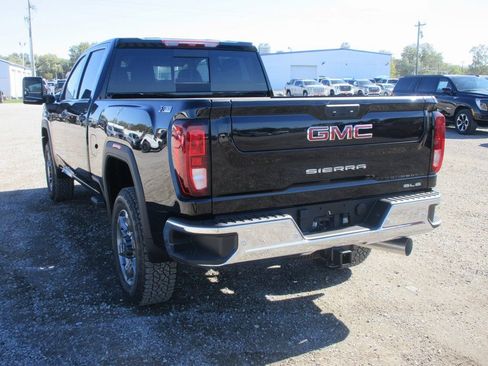 New 2026 GMC Sierra 3500 SLE w/ SLE Value Package AWD/4WD image 8