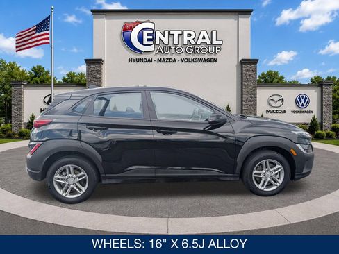 Certified 2023 Hyundai Kona SE w/ Cargo Package AWD/4WD image 9