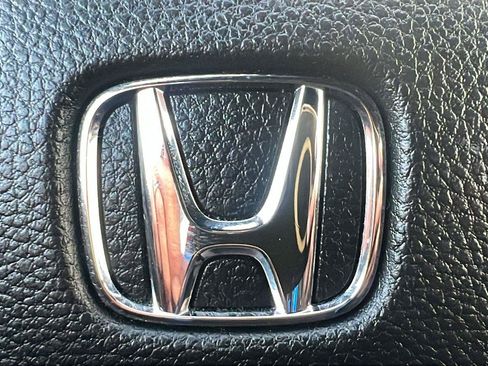 Used 2022 Honda Civic Sport image 28