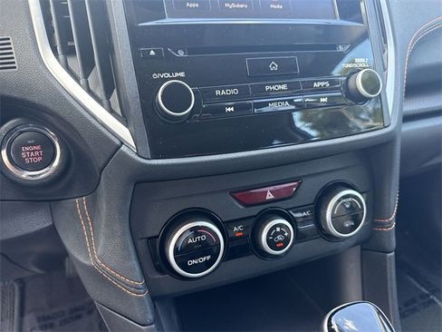 Certified 2021 Subaru Crosstrek 2.0i Premium w/ Moonroof Package image 19