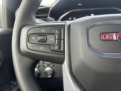 Used 2025 GMC Sierra 1500 Elevation w/ Preferred Package image 22