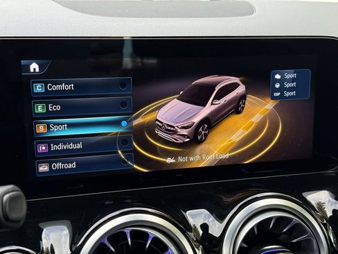 Certified 2025 Mercedes-Benz GLA 250 GLA 250 image 4