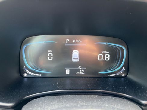 Used 2025 Kia Soul LX w/ LX Technology Package image 35