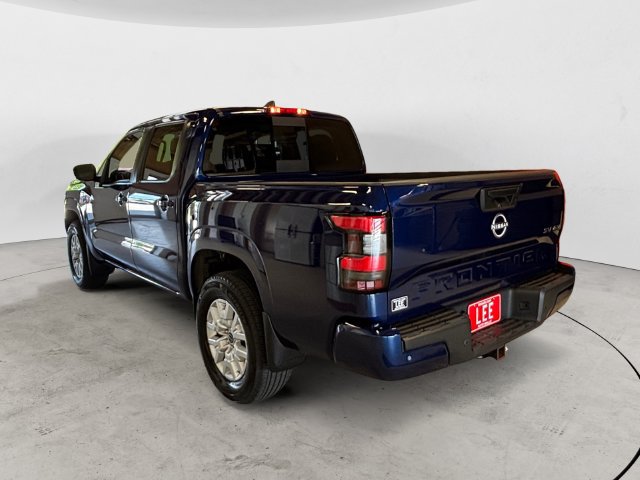 Used 2023 Nissan Frontier SV w/ SV Convenience Package AWD/4WD image 3
