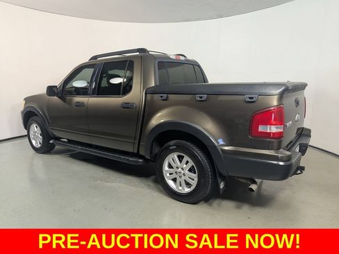Used 2008 Ford Explorer Sport Trac XLT RWD image 5