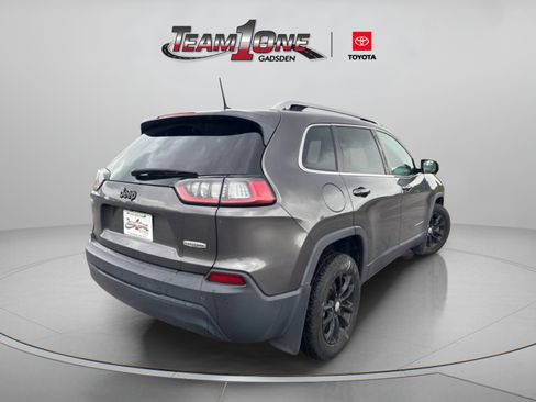 Used 2019 Jeep Cherokee Latitude Plus FWD image 7