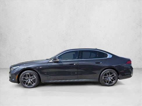 New 2026 BMW 540i xDrive w/ Executive Package AWD/4WD image 9