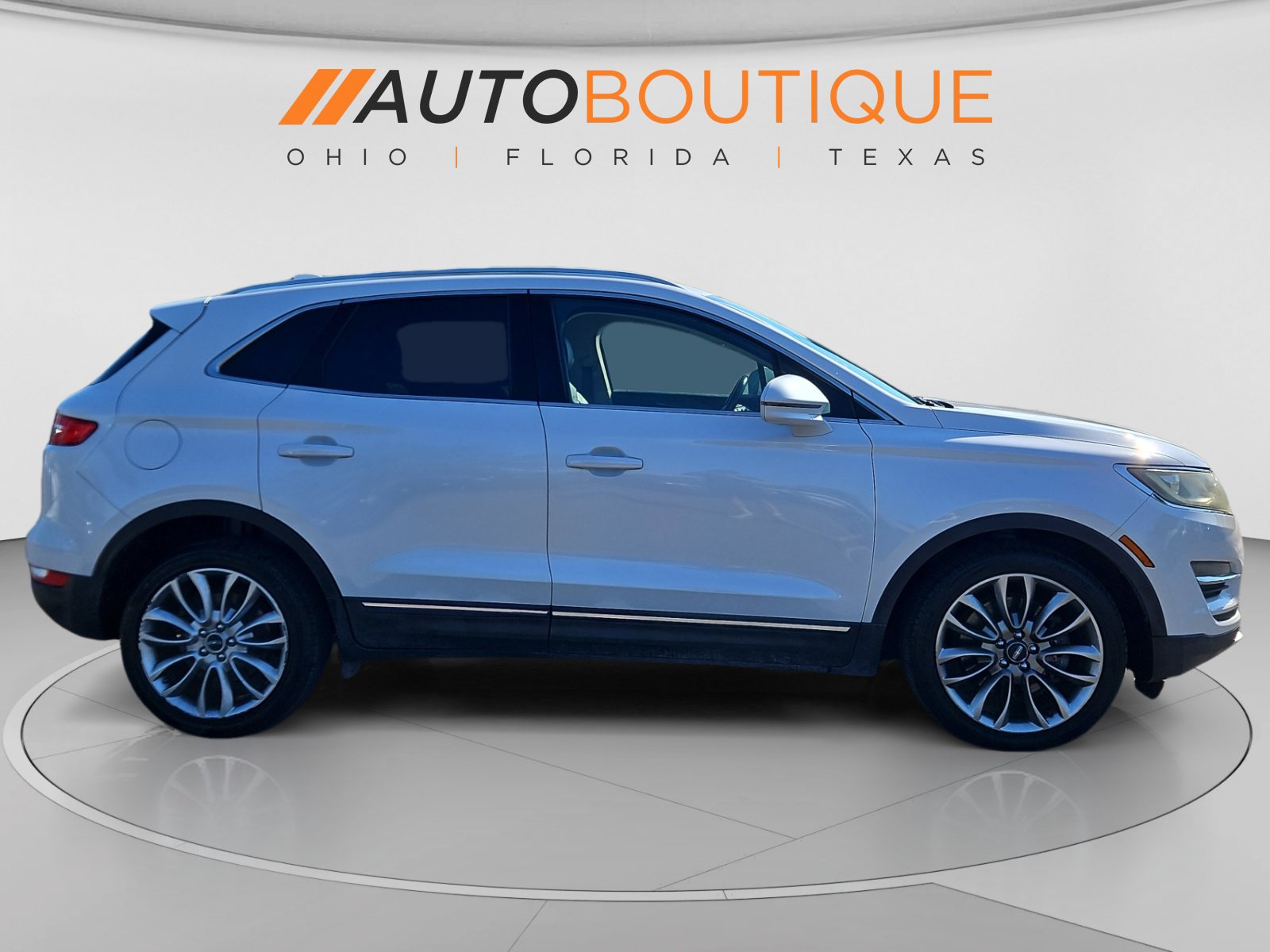 Used 2017 Lincoln MKC Reserve FWD image 6