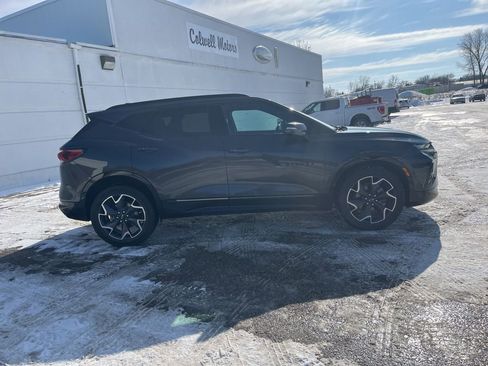 Used 2020 Chevrolet Blazer RS image 2
