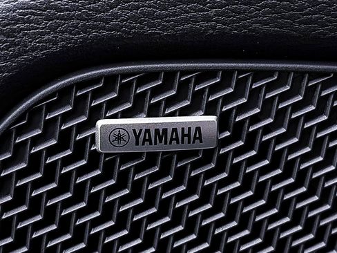 New 2026 Mitsubishi Outlander SE image 9