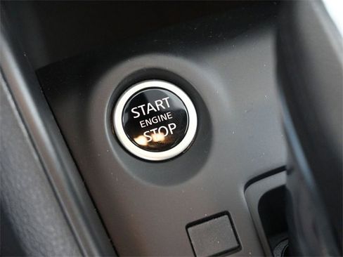 New 2025 Nissan Kicks Play S image 6