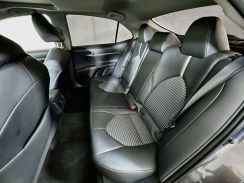 Used 2022 Toyota Camry SE w/ Cold Weather Package FWD image 24