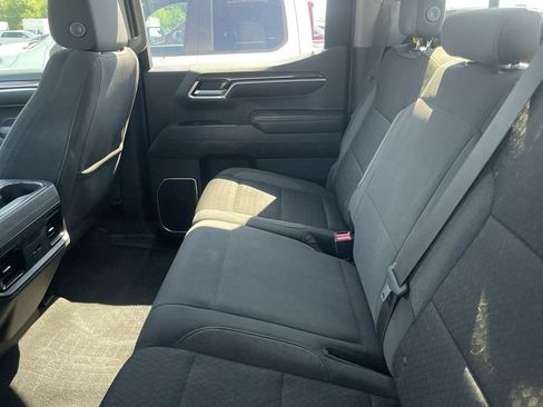 Used 2022 Chevrolet Silverado 1500 RST AWD/4WD image 5
