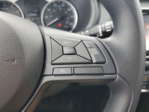 New 2024 Nissan Kicks S image 14