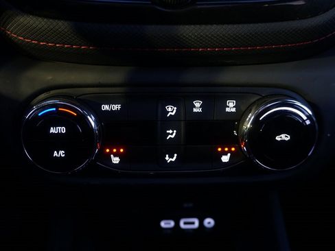 Certified 2023 Chevrolet TrailBlazer RS w/ Sun and Liftgate Package image 15