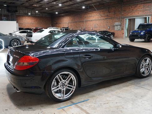 Used 2007 Mercedes-Benz SLK 55 AMG image 22