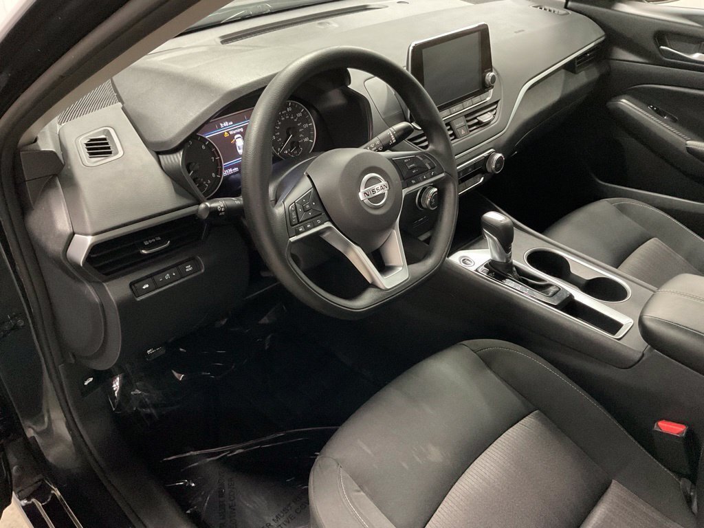 Used 2022 Nissan Altima 2.5 SV FWD image 21