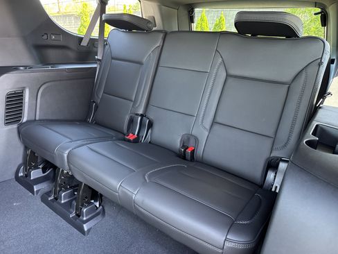 New 2026 GMC Yukon XL Denali w/ Sun & Power Step Package AWD/4WD image 32