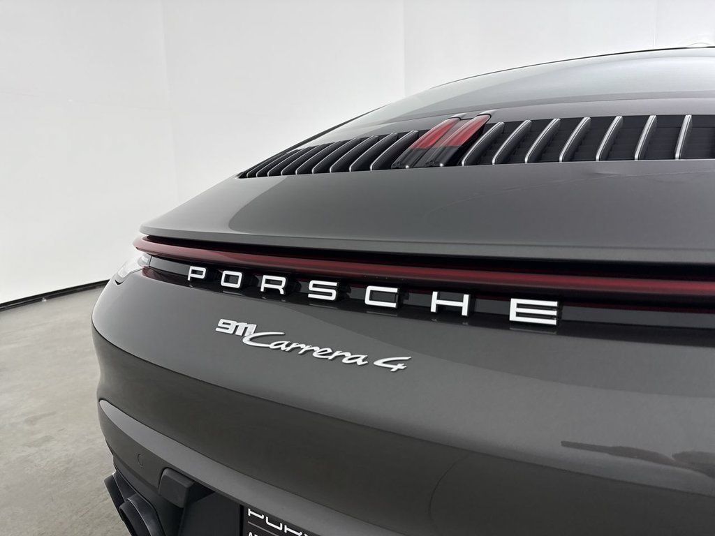 Certified 2024 Porsche 911 Carrera 4 AWD/4WD image 18