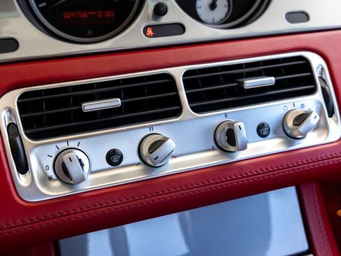 Used 2001 BMW Z8 RWD image 27