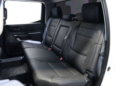 Used 2024 Toyota Tundra Limited image 35