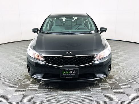 Used 2018 Kia Forte LX w/ LX Popular Package FWD image 2