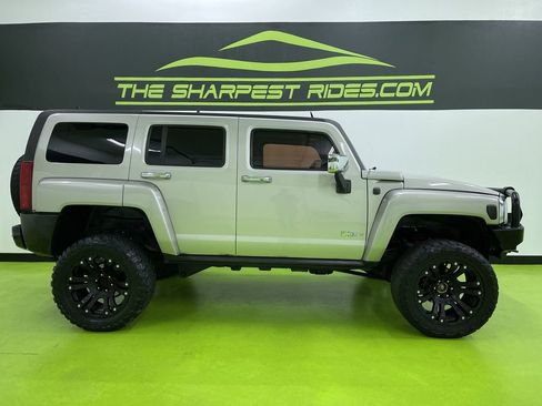 Used 2006 HUMMER H3 image 11