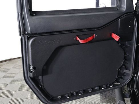 Used 2015 Jeep Wrangler Rubicon image 16