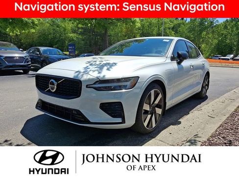 Used 2025 Volvo S60 T8 Ultra w/ Climate Package AWD/4WD image 1