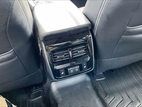 Used 2019 Toyota Avalon Touring w/ Advanced Safety Package image 23