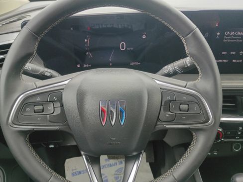 Used 2024 Buick Encore GX Preferred AWD/4WD image 36