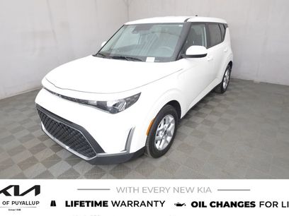 New 2025 Kia Soul LX