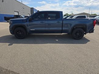 Used 2026 GMC Sierra 1500 Elevation AWD/4WD video 3