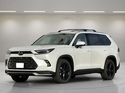 New 2026 Toyota Grand Highlander AWD Hybrid image 6