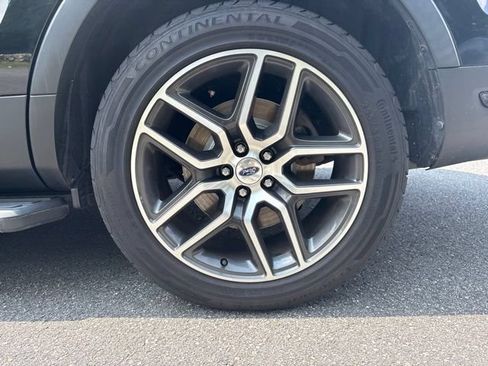 Certified 2018 Ford Explorer Sport AWD/4WD image 8