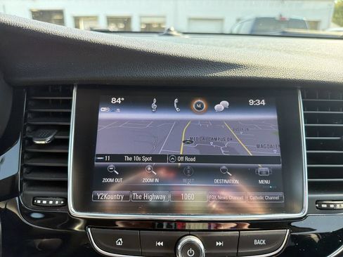 Used 2018 Buick Encore Essence AWD/4WD image 23