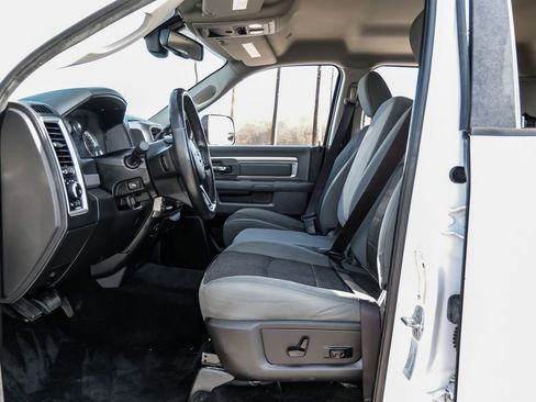 Used 2017 RAM 2500 Big Horn w/ Sport Appearance Group image 34