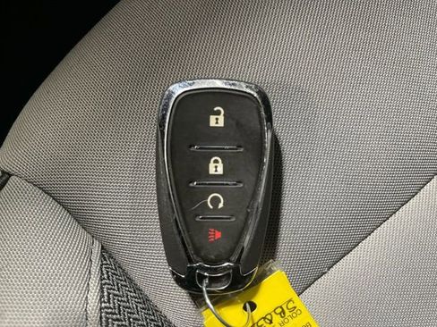 Used 2025 Chevrolet TrailBlazer LT AWD/4WD image 20