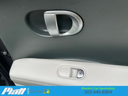Used 2023 Hyundai Ioniq 5 Limited AWD/4WD image 38