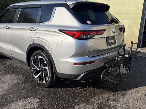 Used 2022 Mitsubishi Outlander ES AWD/4WD image 6