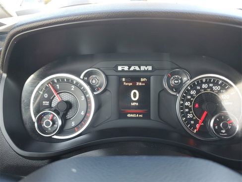 Used 2024 RAM 3500 Big Horn image 24